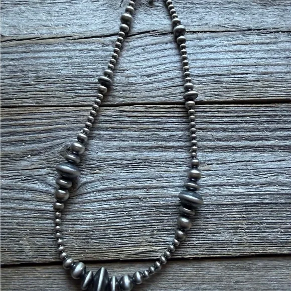 Sterling silver multi graduated bead necklace 16 inch